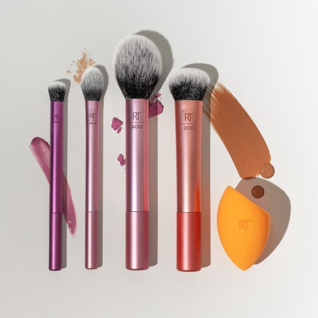 REAL TECHNIQUES EVERY DAY ESSENTIALS SET