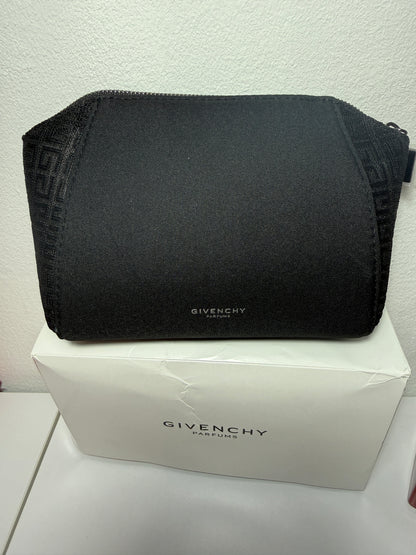 GIVENCHY MAKE UP BAG