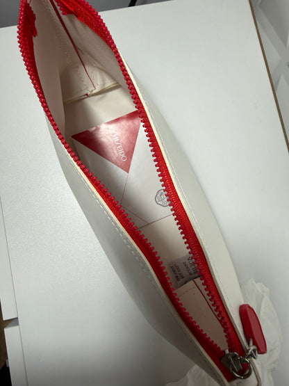SHISEIDO BEAUTY BAG